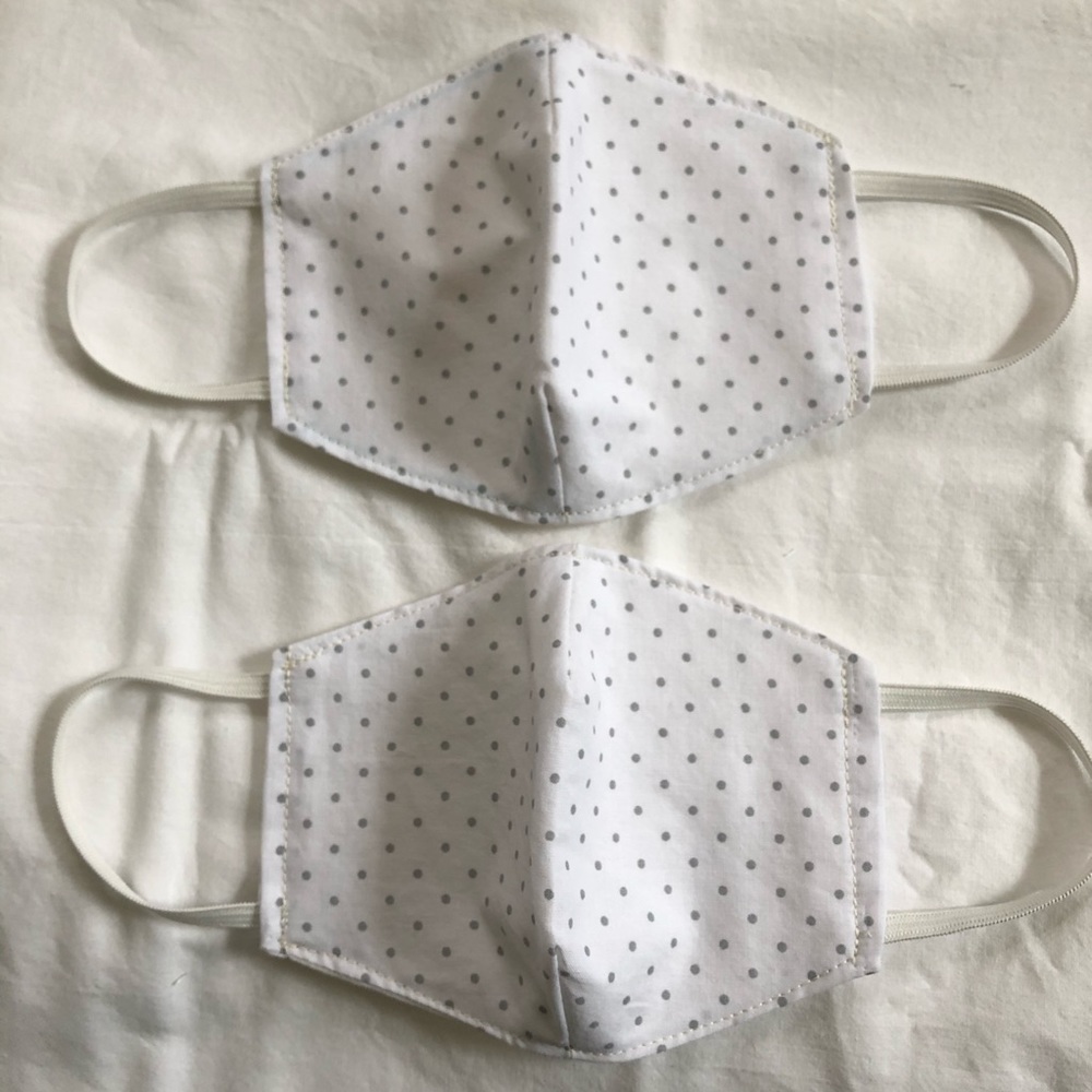 ::2 items:: 🤍🖤Fabric Face Mask 🤍🖤✂️ #Handmade